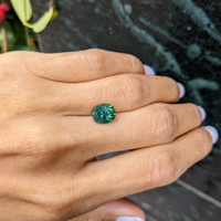 4.05 Ct. Yellowish Green Sapphire from Madagascar Life Style