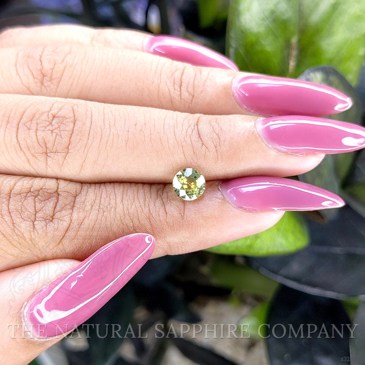 1.00 Ct. Yellowish Green Sapphire from Madagascar