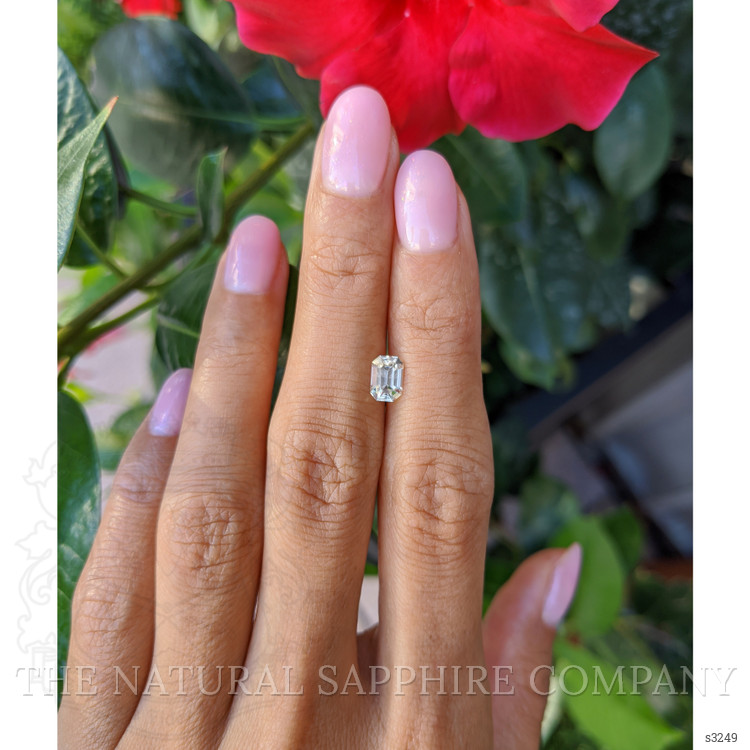 1.01 Ct. Yellow Sapphire from Ceylon (Sri Lanka)