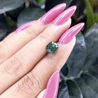 3.14 Ct. Bluish Green Sapphire from Tanzania Life Style
