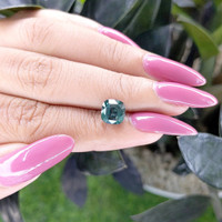 3.11 Ct. Greenish Blue Sapphire from Tanzania Life Style