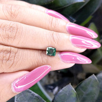 1.00 Ct. Bluish Green Sapphire from Tanzania Life Style