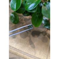 2.54 Ct. Yellowish Green Sapphire from Ceylon (Sri Lanka) Life Style