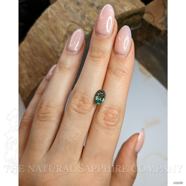 2.34 Ct. Yellowish Green Sapphire from Ceylon (Sri Lanka)