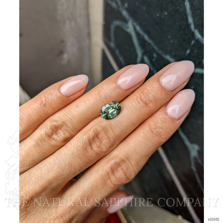 2.87 Ct. Green Sapphire from Ceylon (Sri Lanka)