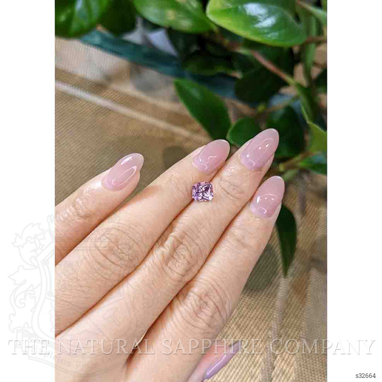1.44 Ct. Pink Sapphire from Ceylon (Sri Lanka)