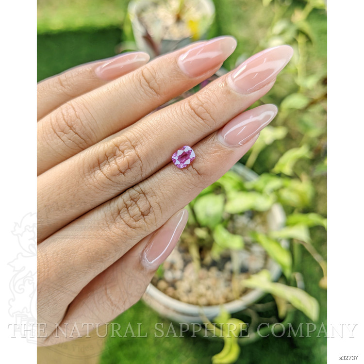 1.28 Ct. Pinkish Purple Sapphire from Madagascar