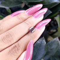 1.05 Ct. Pinkish Purple Sapphire from Ceylon (Sri Lanka) Life Style