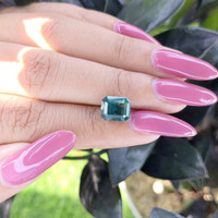 4.06 Ct. Bluish Green Sapphire from Madagascar Life Style