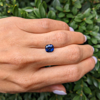 2.32 Ct. Blue Sapphire from Ceylon (Sri Lanka) Life Style