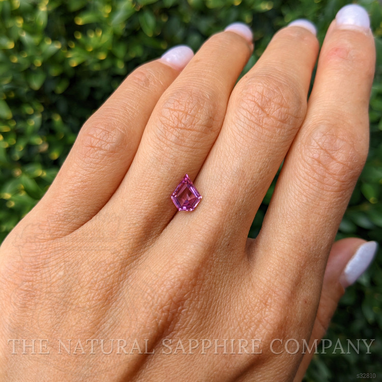 1.46 Ct. Purplish Pink Sapphire from Ceylon (Sri Lanka)