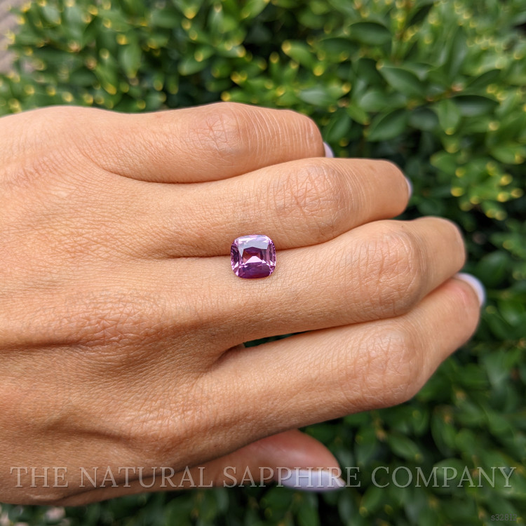 2.59 Ct. Purplish Pink Sapphire from Ceylon (Sri Lanka)