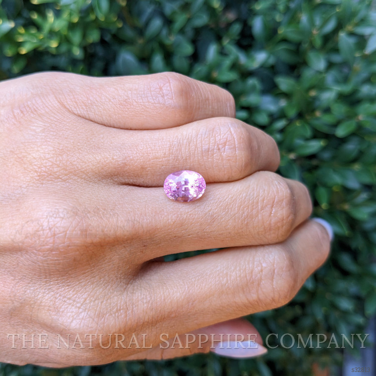 3.16 Ct. Purplish Pink Sapphire from Ceylon (Sri Lanka)