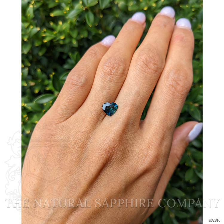 1.86 Ct. Bluish Green Sapphire from Ceylon (Sri Lanka)