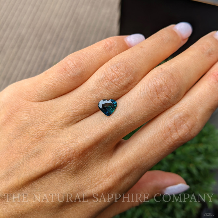 1.86 Ct. Bluish Green Sapphire from Ceylon (Sri Lanka)