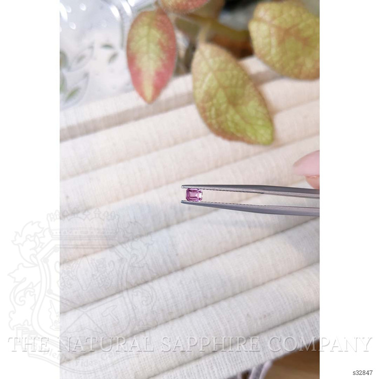 0.26 Ct. Pink Sapphire from Ceylon (Sri Lanka)
