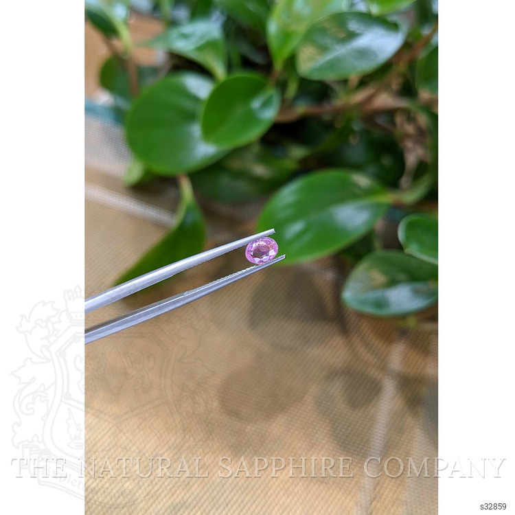 0.72 Ct. Pink Sapphire from Ceylon (Sri Lanka)