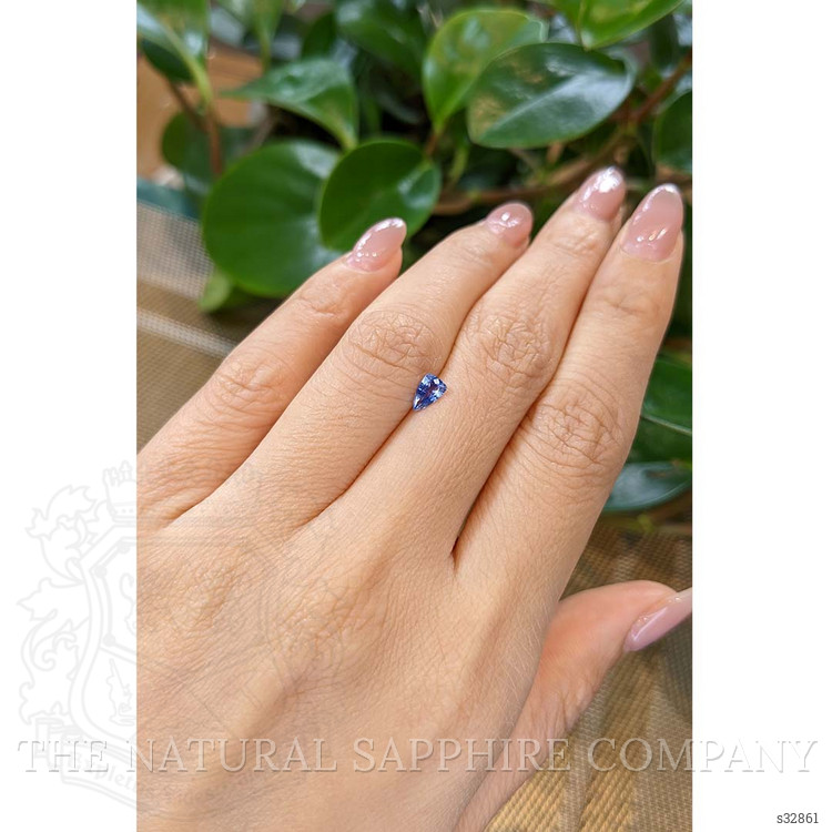 0.44 Ct. Bi Color Sapphire from Ceylon (Sri Lanka)