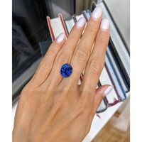 10.01 Ct. Blue Sapphire from Ceylon (Sri Lanka) Life Style
