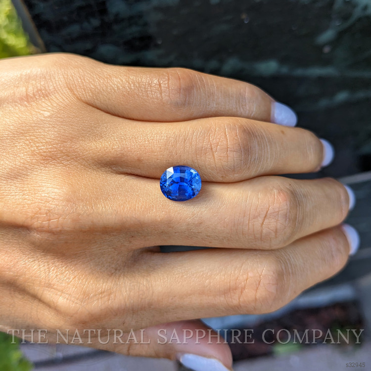 3.81 Ct. Blue Sapphire from Ceylon (Sri Lanka)