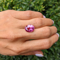 8.03 Ct. Pink Sapphire from Madagascar Life Style