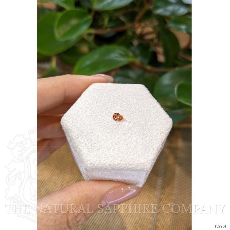 0.29 Ct. Bi Color Sapphire from Montana