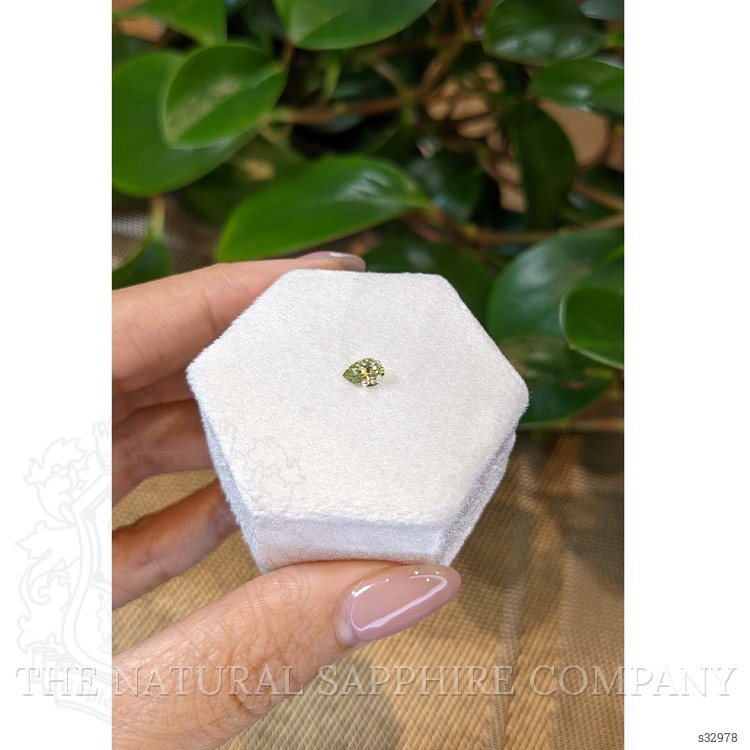 0.47 Ct. Greenish Yellow Sapphire from Montana