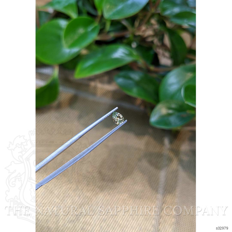 0.47 Ct. Greenish Yellow Sapphire from Montana