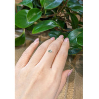 0.47 Ct. Greenish Yellow Sapphire from Montana Life Style