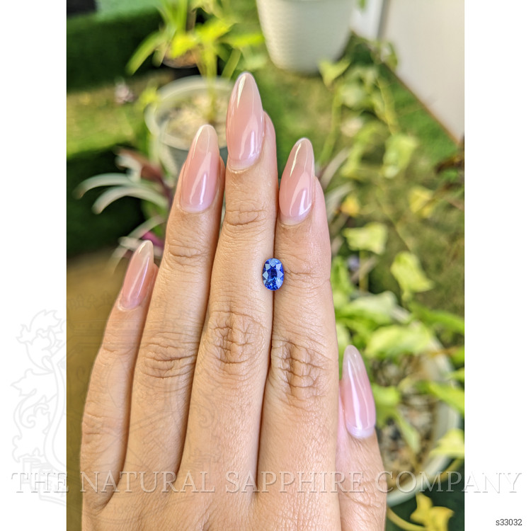 1.23 Ct. Blue Sapphire from Ceylon (Sri Lanka)