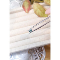 0.49 Ct. Bluish Green Sapphire from Montana Life Style