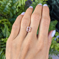 3.45 Ct. Padparadscha Sapphire from Ceylon (Sri Lanka) Life Style