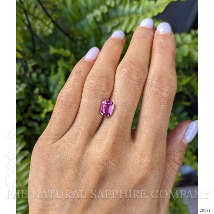 2.51 Ct. Pink Sapphire from Ceylon (Sri Lanka)