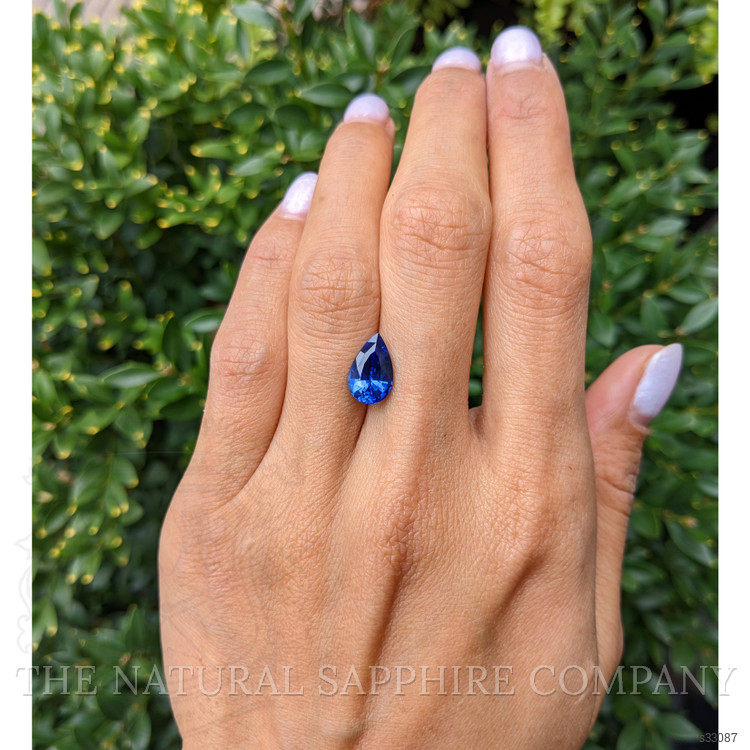 3.08 Ct. Blue Sapphire from Ceylon (Sri Lanka)