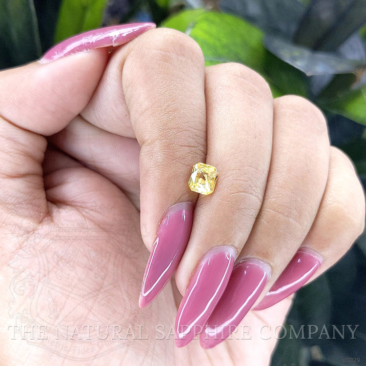 1.05 Ct. Yellow Sapphire from Ceylon (Sri Lanka)