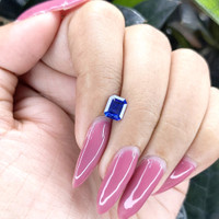 1.17 Ct. Bi Color Sapphire from Ceylon (Sri Lanka) Life Style