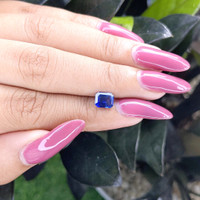 1.17 Ct. Bi Color Sapphire from Ceylon (Sri Lanka) Life Style