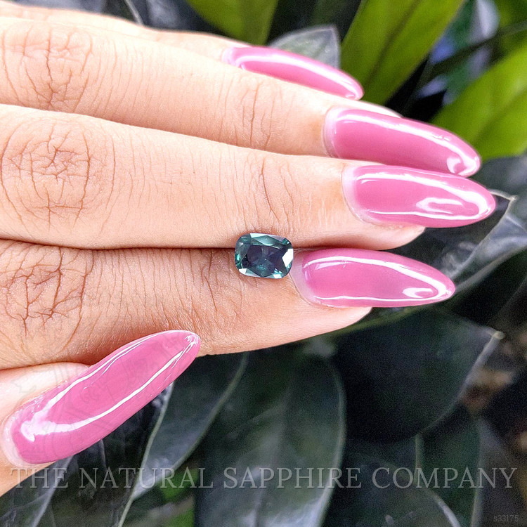 1.04 Ct. Greenish Blue Sapphire from Ceylon (Sri Lanka)