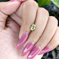 1.09 Ct. Bi Color Sapphire from Madagascar Life Style