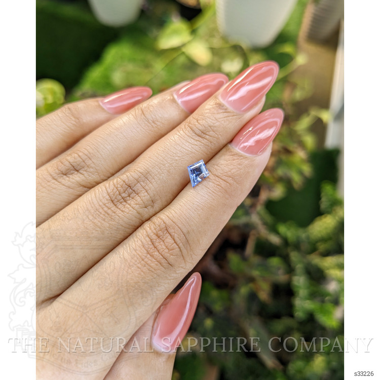 1.06 Ct. Bi Color Sapphire from Ceylon (Sri Lanka)