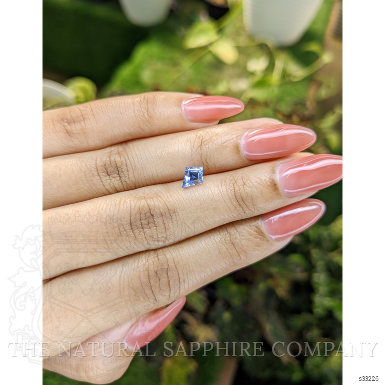 1.06 Ct. Bi Color Sapphire from Ceylon (Sri Lanka)