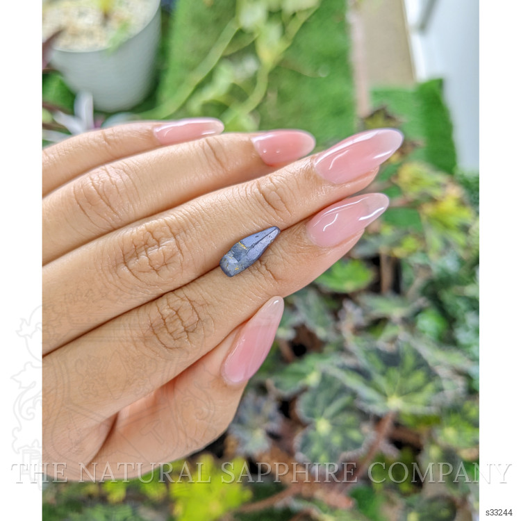 3.79 Ct. Blue Rough Sapphire Crystal from Ceylon (Sri Lanka)