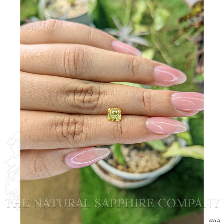 1.11 Ct. Yellow Sapphire from Ceylon (Sri Lanka)