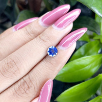 1.06 Ct. Blue Sapphire from Ceylon (Sri Lanka) Life Style