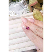 1.80 Ct. Purplish Pink Sapphire from Ceylon (Sri Lanka) Life Style