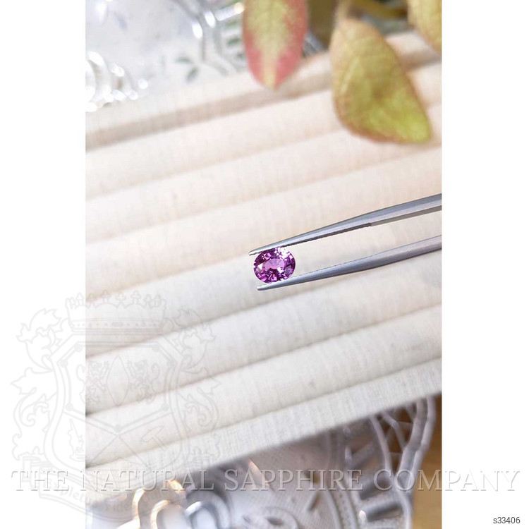 0.98 Ct. Pink Sapphire from Ceylon (Sri Lanka)