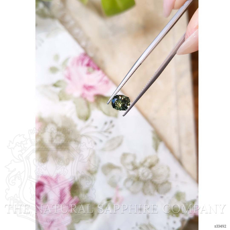 1.44 Ct. Bi Color Sapphire from Montana