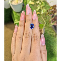 3.34 Ct. Blue Sapphire from Ceylon (Sri Lanka) Life Style