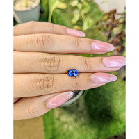 1.32 Ct. Blue Sapphire from Ceylon (Sri Lanka) Life Style