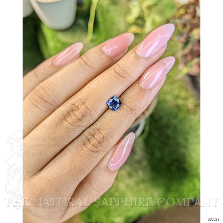 1.03 Ct. Blue Sapphire from Ceylon (Sri Lanka)
